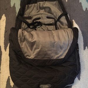 JJ Cole urban bundle me car seat/stroller cover