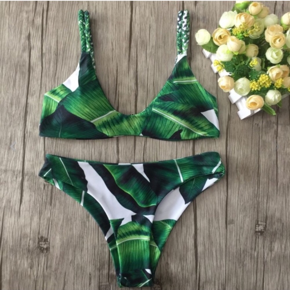Leaf print bikini