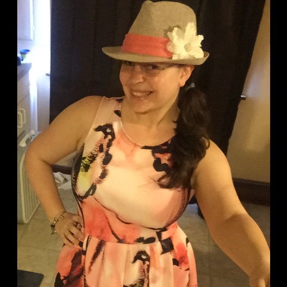 Meet your Posher, Kerri - Picture 2 of 6