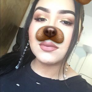 Meet your Posher, Daniela