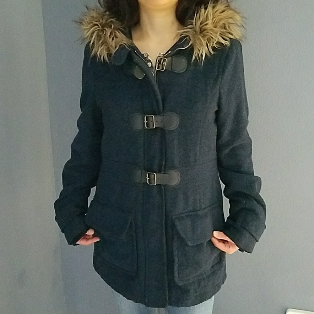 Pokadot lined hoodied winter coat