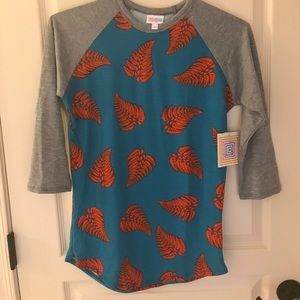 Lularoe Randy Tee