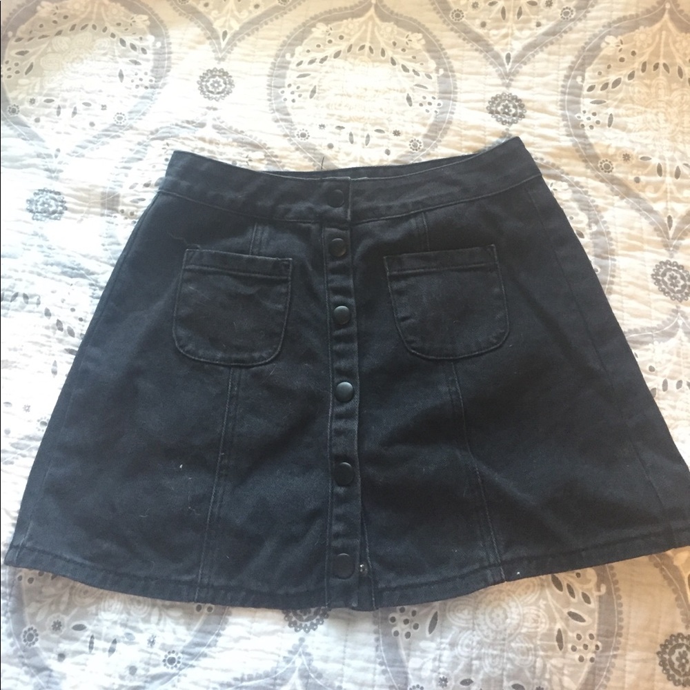 Brandy Melville Black denim skirt