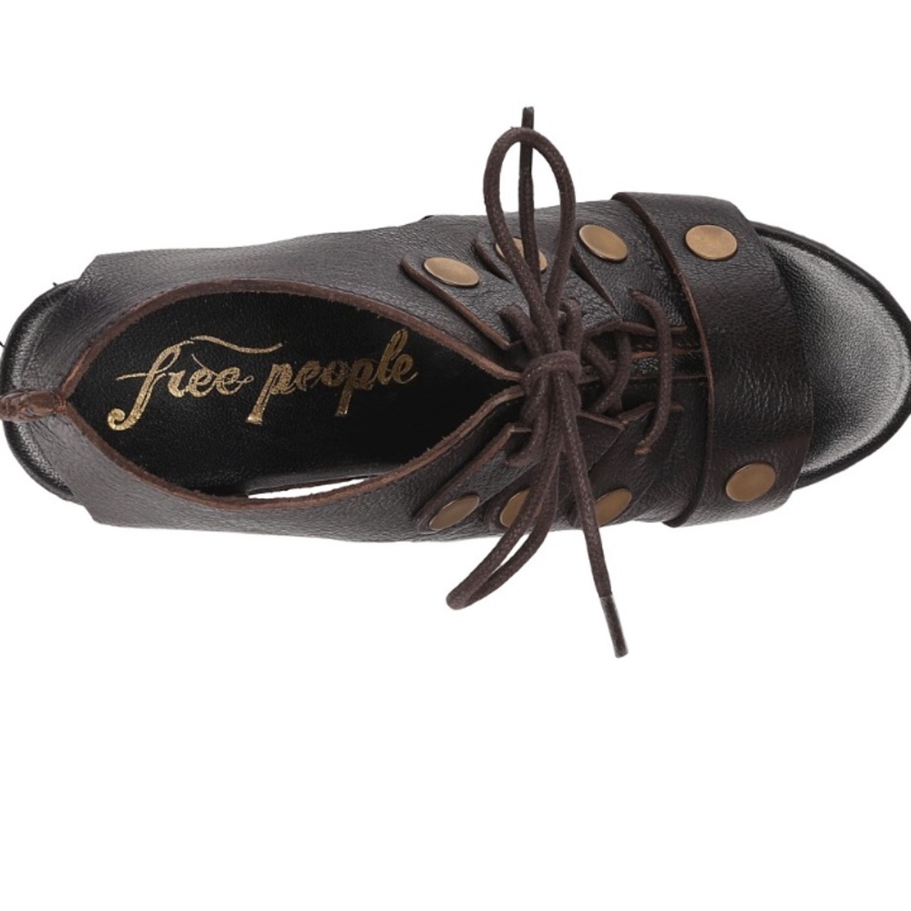 NEW FP Farrah Clogs Etched Wooden Platform Sandals - Picture 4 of 5