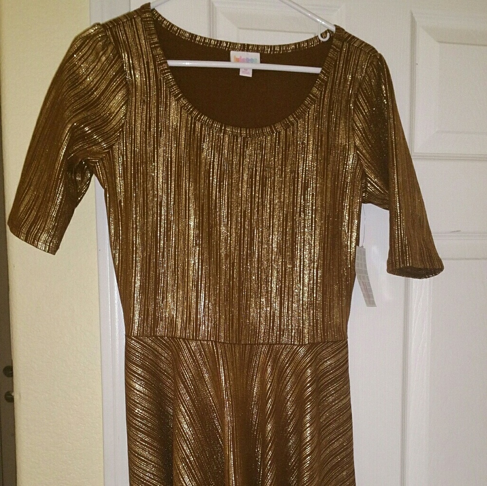 Lularoe NWT M Nicole Elegant Collection