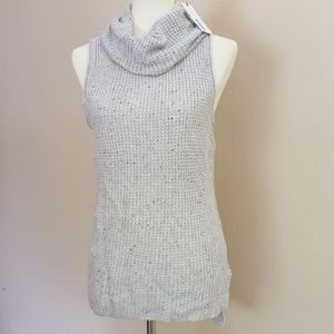 Cozy sleeveless tunic