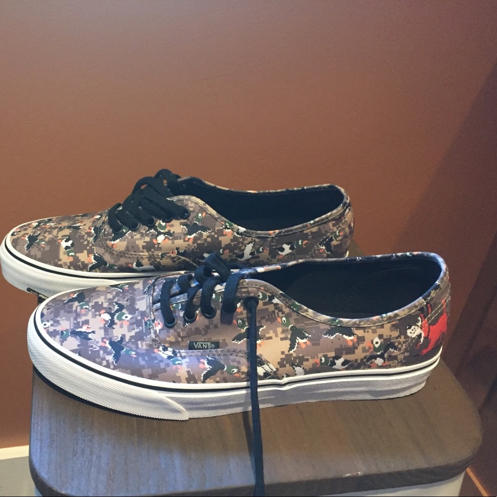 Vans Nintendo edition Duckhunt shoes