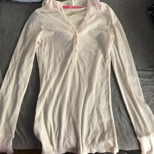 Long sleeve hooded shirt