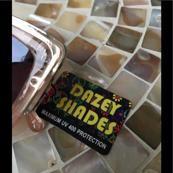 Silver/Peach color Cat eye sunglasses - Picture 5 of 8