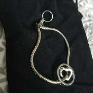 Heart in circle bracelet