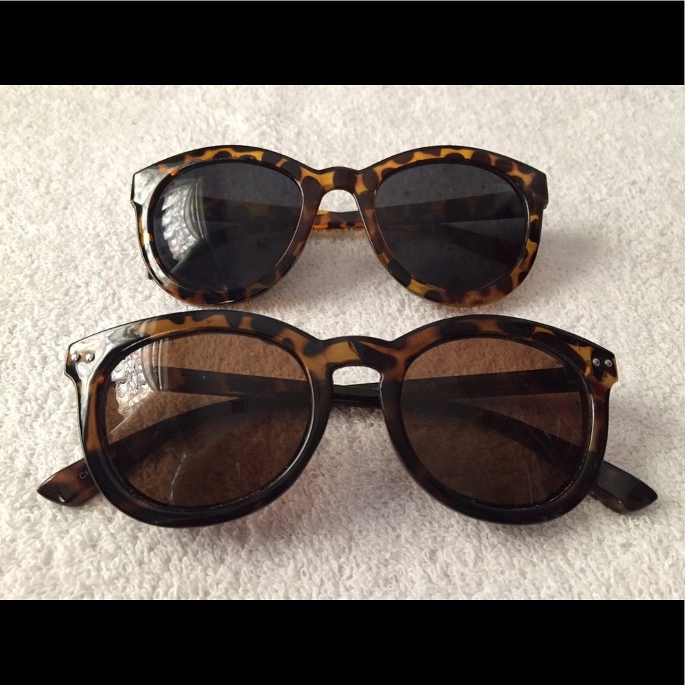 2 PAIRS OF SUNNIES 🔥😎