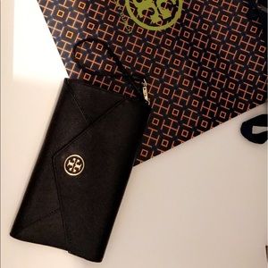 Tory Burch clutch/wristlet