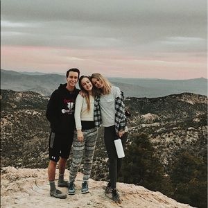 Meet your Posher, Calista