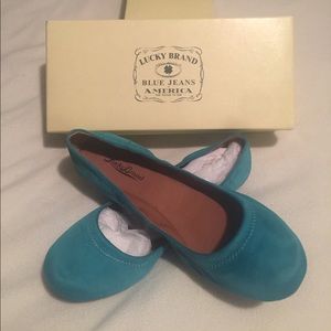 BRAND NEW Lucky Brand Emmie Flats Size 8.5