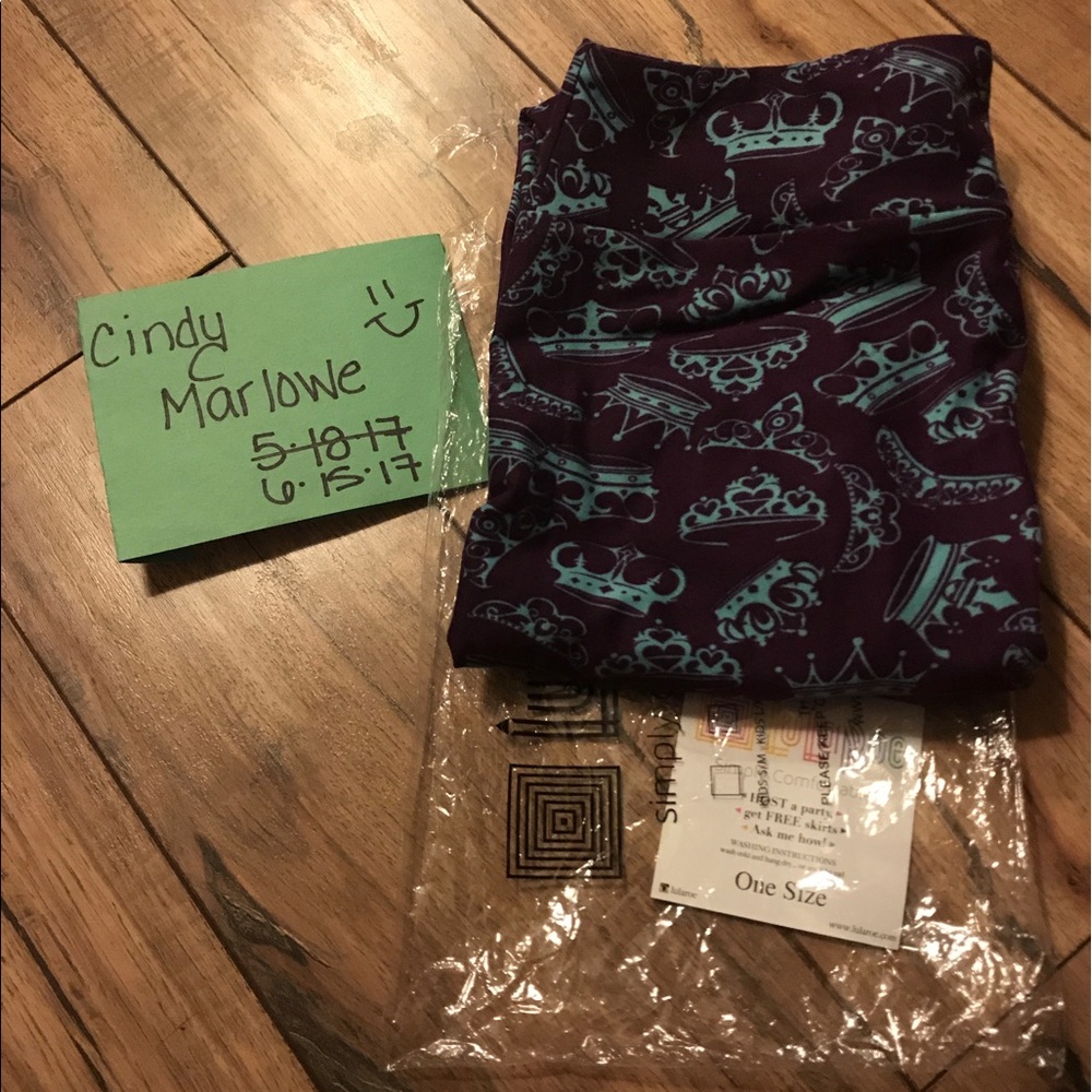 Lularoe Crowns