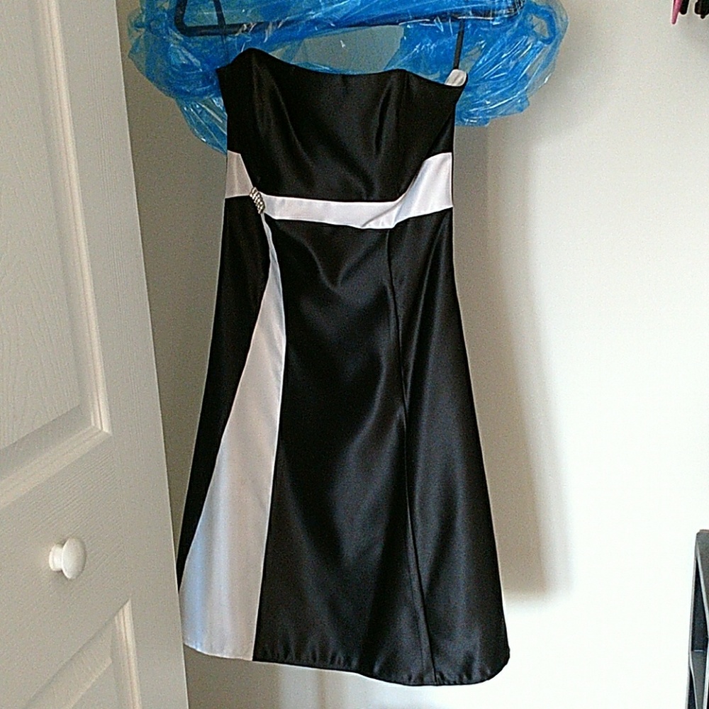 Jessica McClintock prom dress