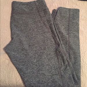 Charcoal gray north face leggings