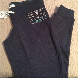 AEO skinny leg sweatpants