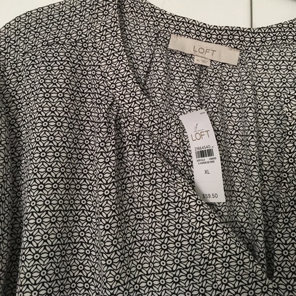 LOFT Tops - Loft White & Black Printed Top
