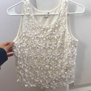 Cream lace cropped tank top🌸