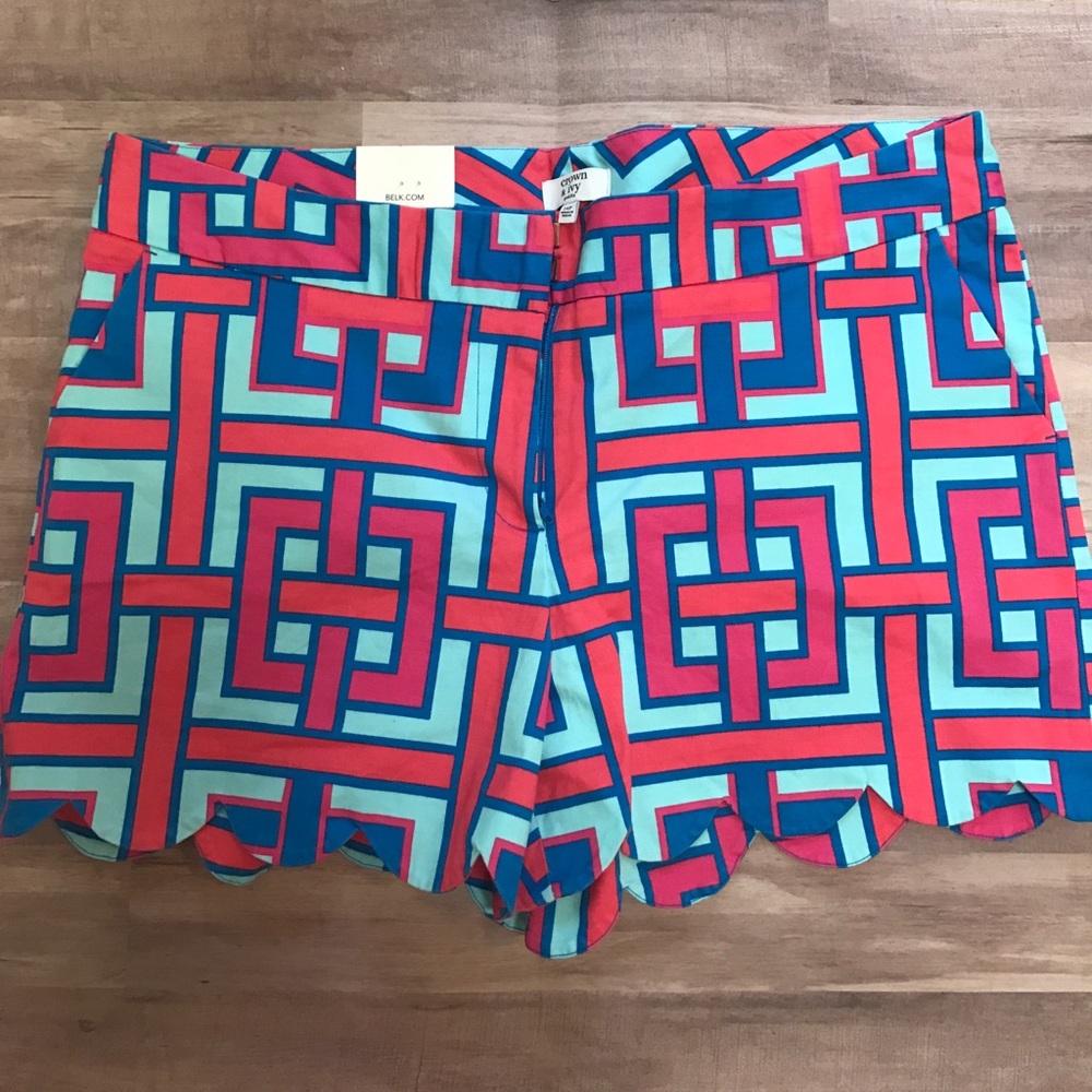 ⚡️SALE⚡️Crown & Ivy shorts