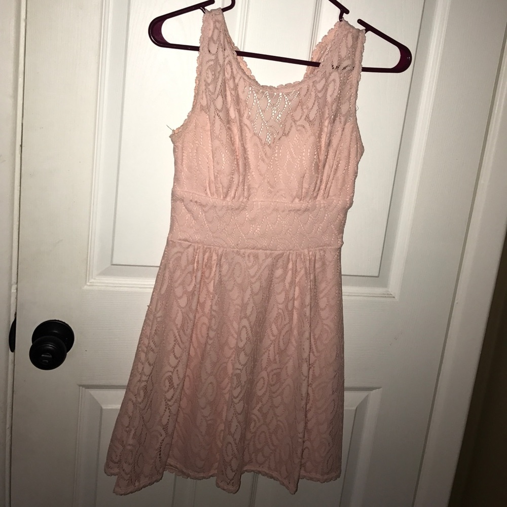 Lace pink dress
