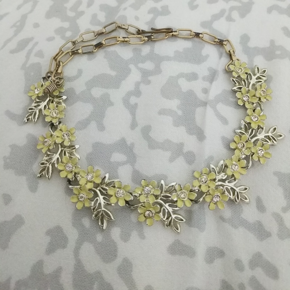 Anthropologie Choker