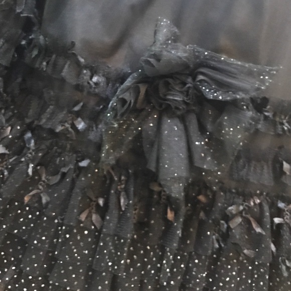 Size10 girls dress that has only been worn once - Picture 2 of 4