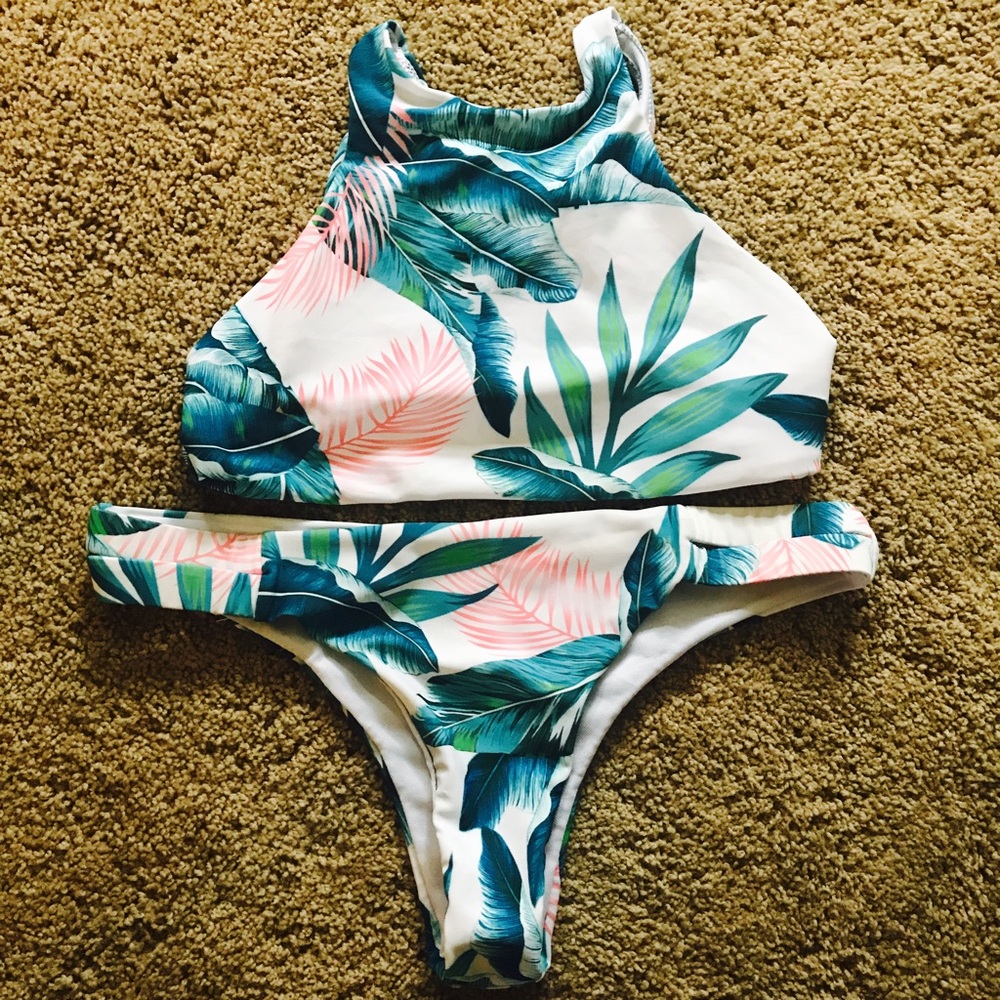 Brand new NYC boutique suit