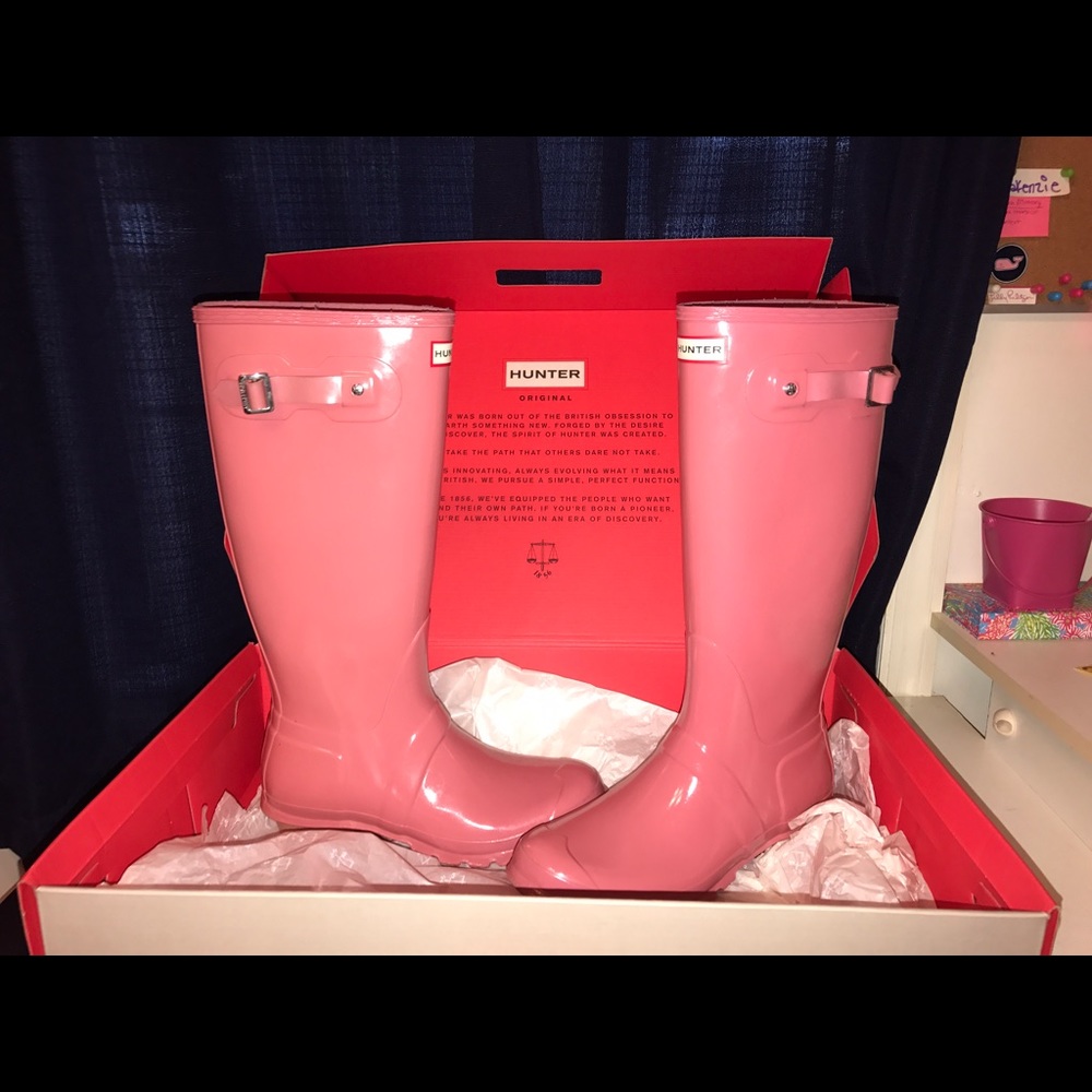 Baby Pink Hunter Rain Boots Size 11