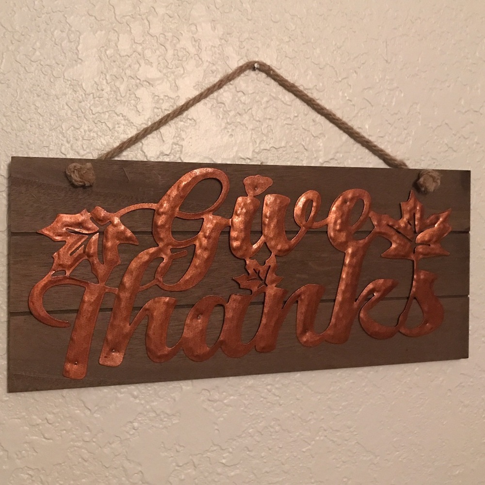Give Thanks Rustic Sign - Picture 2 of 2