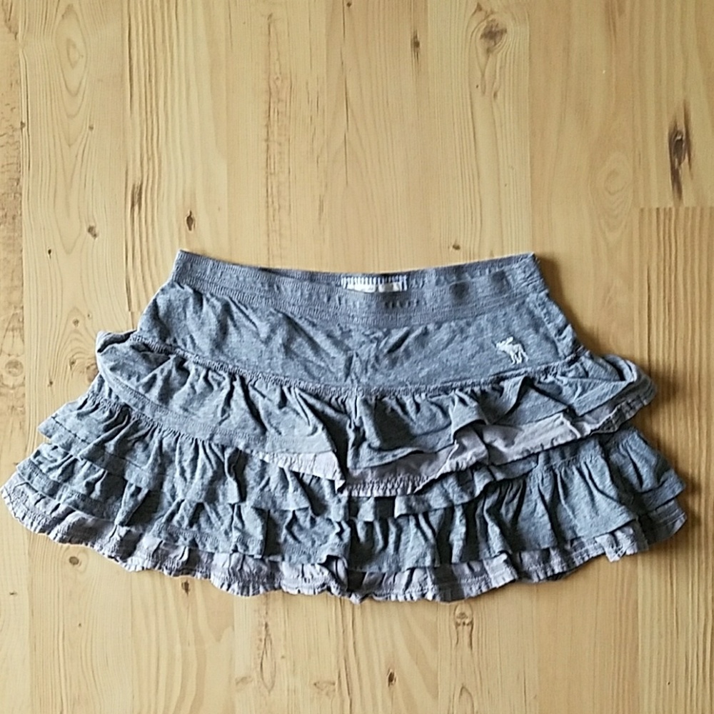 Ruffle mini skirt