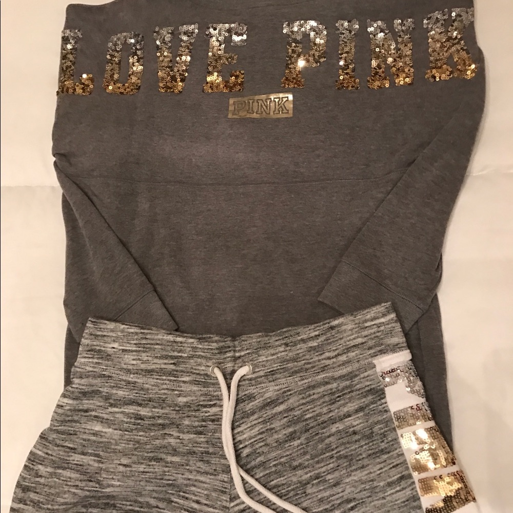 🎀PINK VS Long Sleeve Crew & Varsity Bling Set🎀
