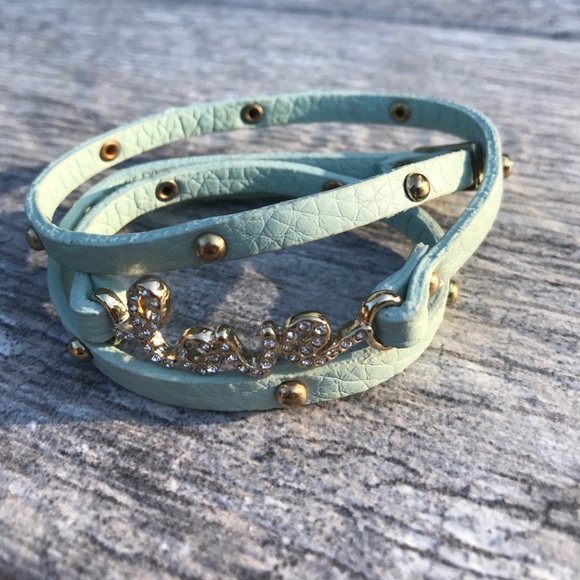 SOLD OUT - Picture 2 of 3