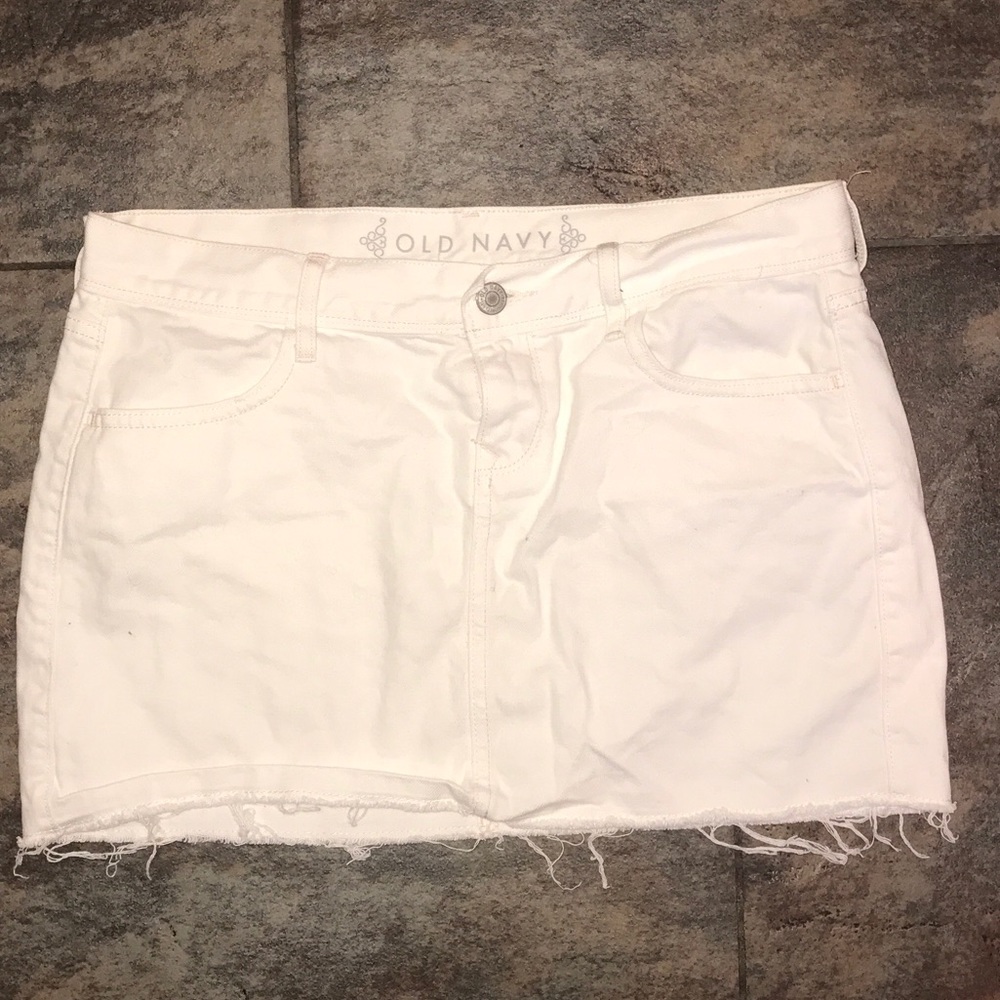 White denim mini skirt