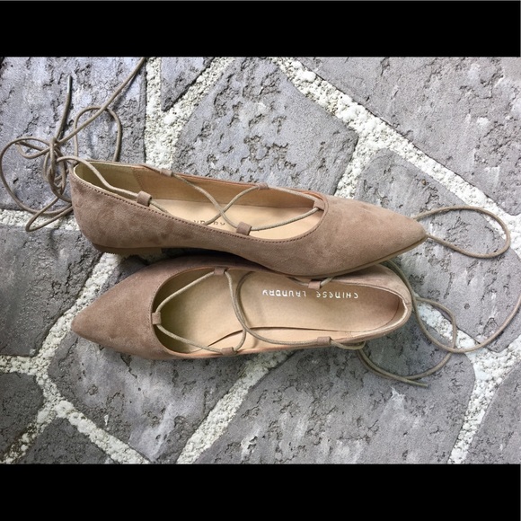 Chinese Laundry Shoes - REDUCED ⬇️ Chinese Laundry Lace Up Flats