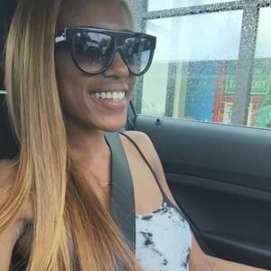 Meet your Posher, Jennifer