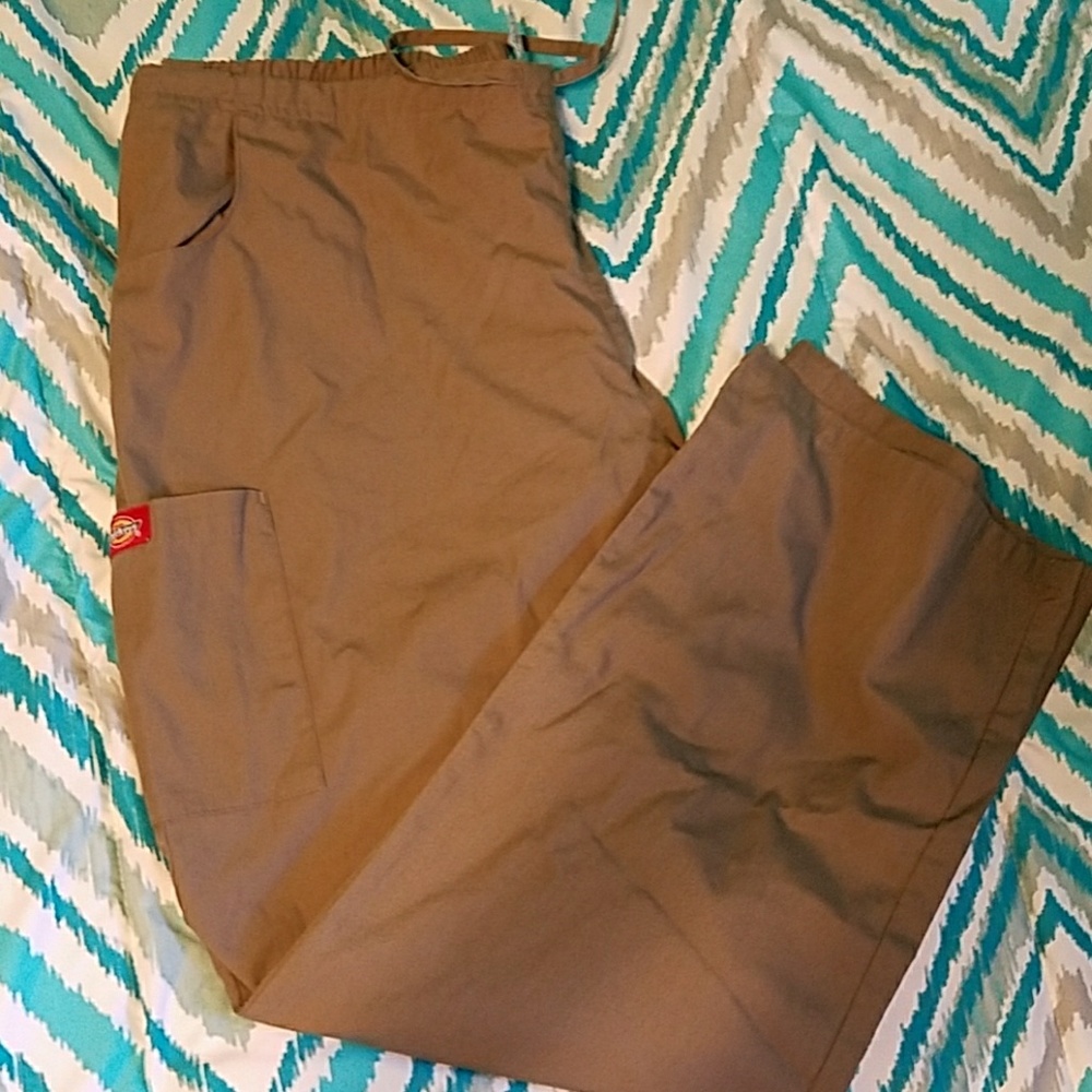 Dickies scrub pants