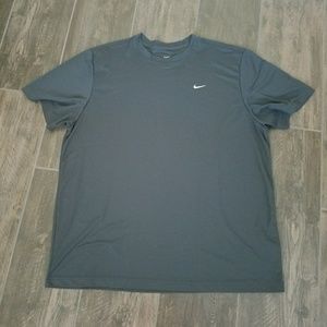 Men's Nike Dry-fit shirt