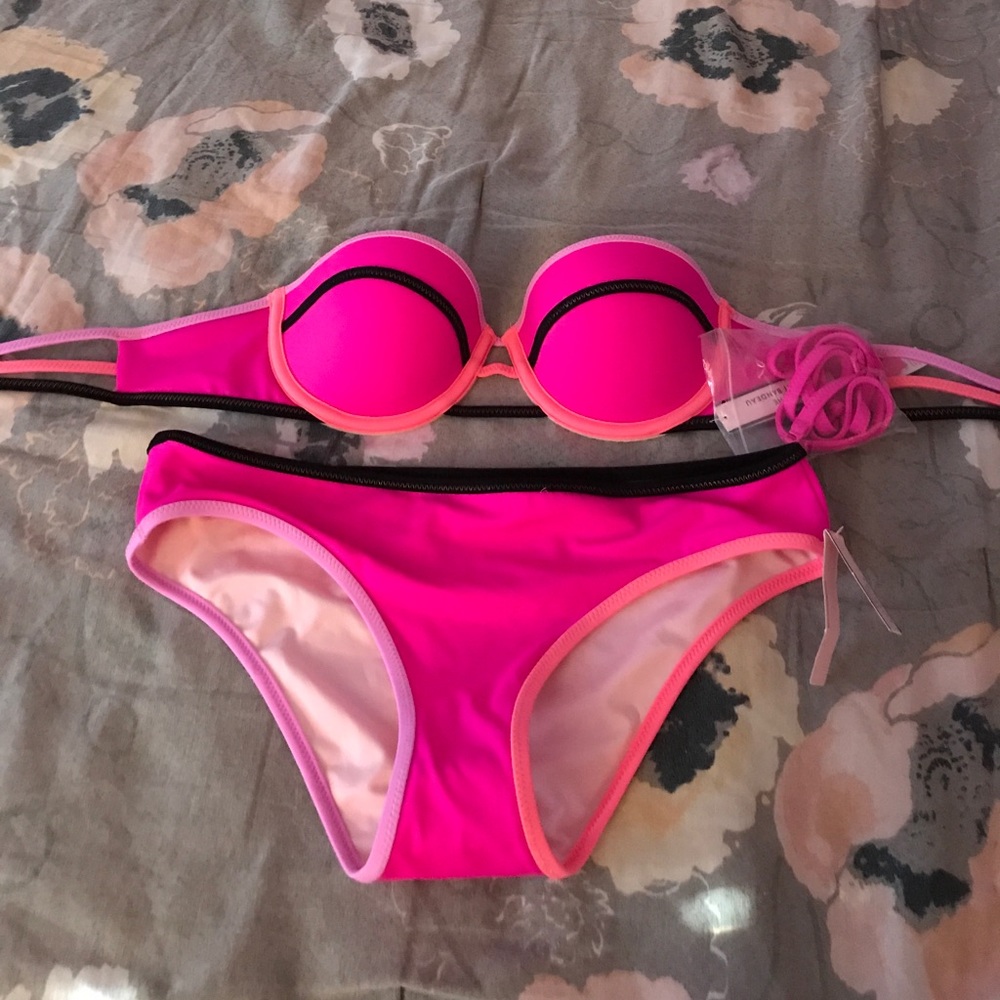 Victoria Secret Bikini Bottom only-xs