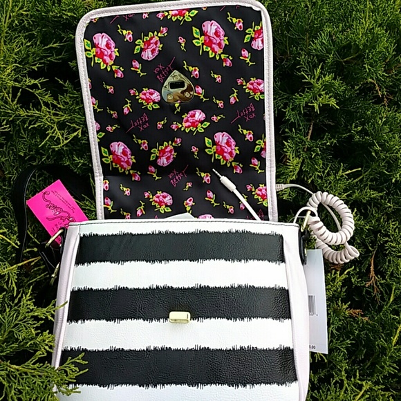 Hold tsey johnson crossbody retro telephone NWT - Picture 4 of 6