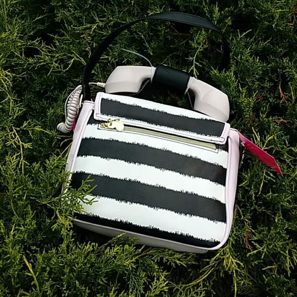 Hold tsey johnson crossbody retro telephone NWT - Picture 5 of 6