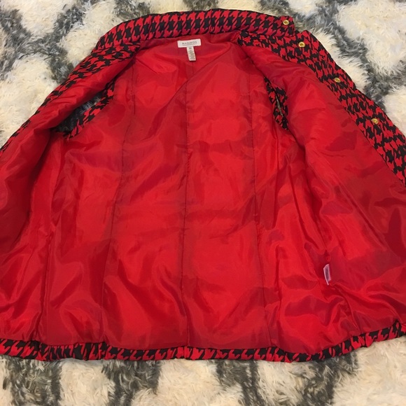 Red and Black Madison Vest - Picture 4 of 4