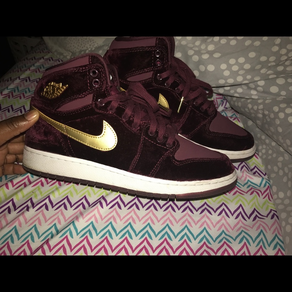 Jordan Velvet 1's