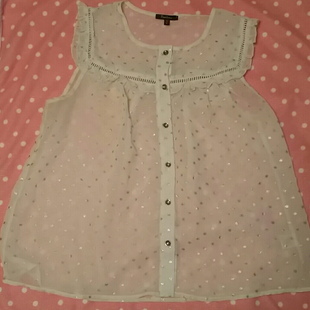 🍁Cute flowy top!