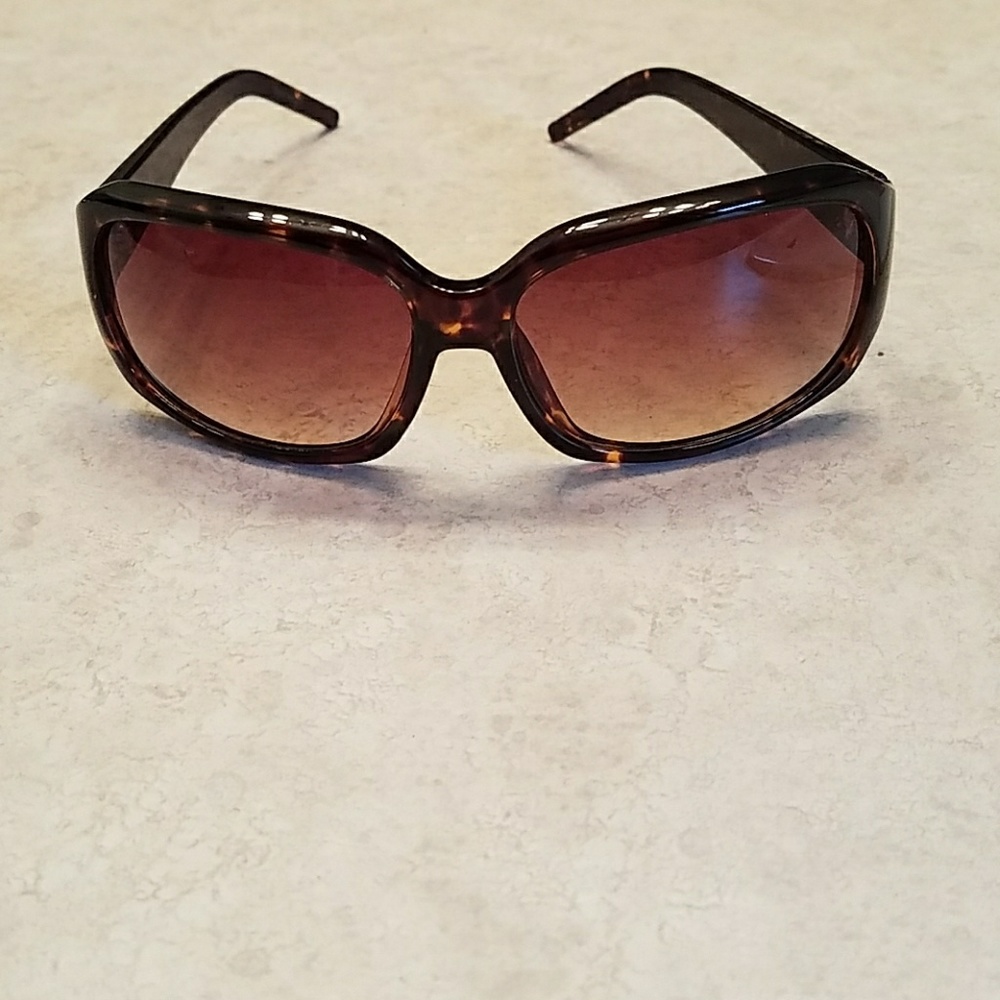 Michael Kors Berkeley Easy Wrap Sunglasses