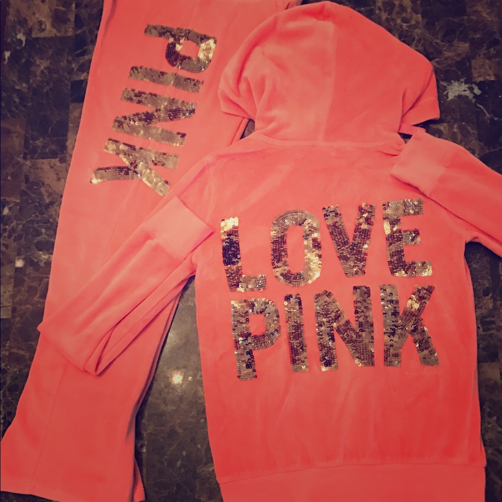 🎀PINK VS Tequila Sunrise Gold Bling Velour Set🎀