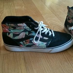 BRAND NEW Floral Hightop Vans