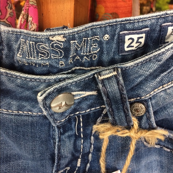 Miss me jeans upcycled size 25 - Picture 3 of 5
