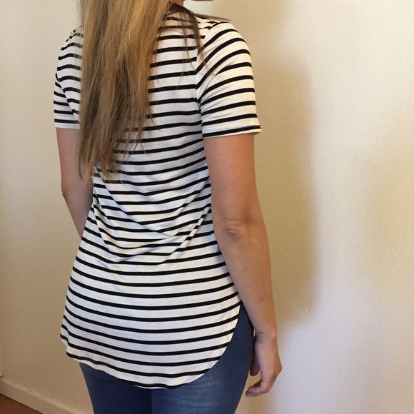 LAST 1 Black & White Striped Curved Hem V Neck Tee - Picture 6 of 8